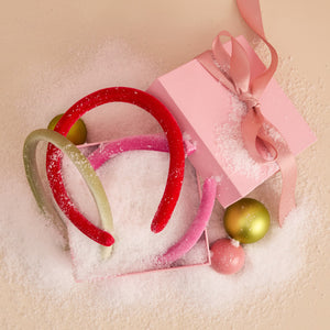 Diademas de terciopelo rojo, rosa y verde