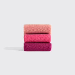 Berry Pink African Net Sponge